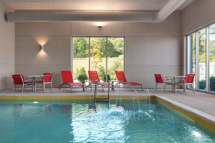 Pool 13 of 53