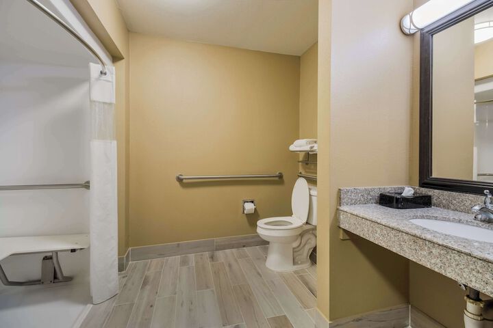 Best Western Temple Inn & Suites