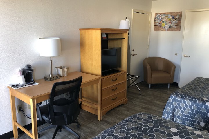 Room 18 of 44