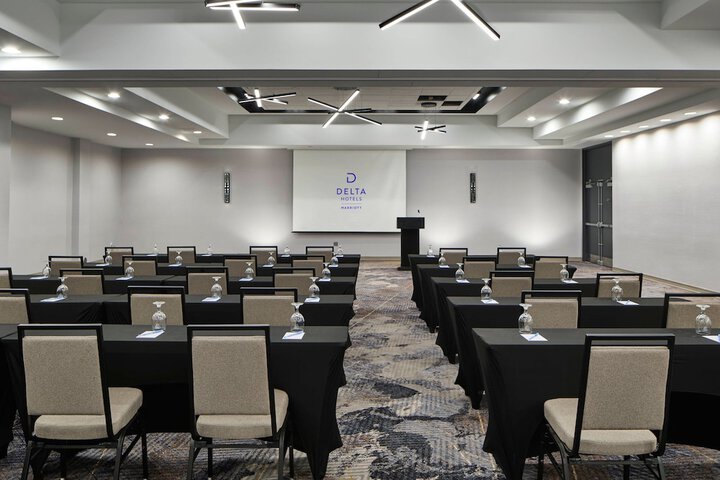 Delta Hotels by Marriott Toledo