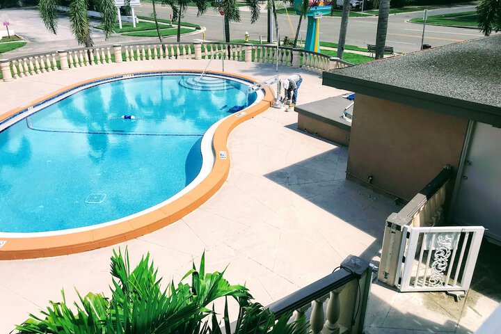 Pool 22 of 92