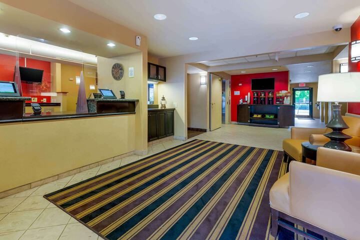 Hotel Interior 11 of 30