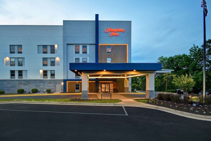 Hotel 3 of 45