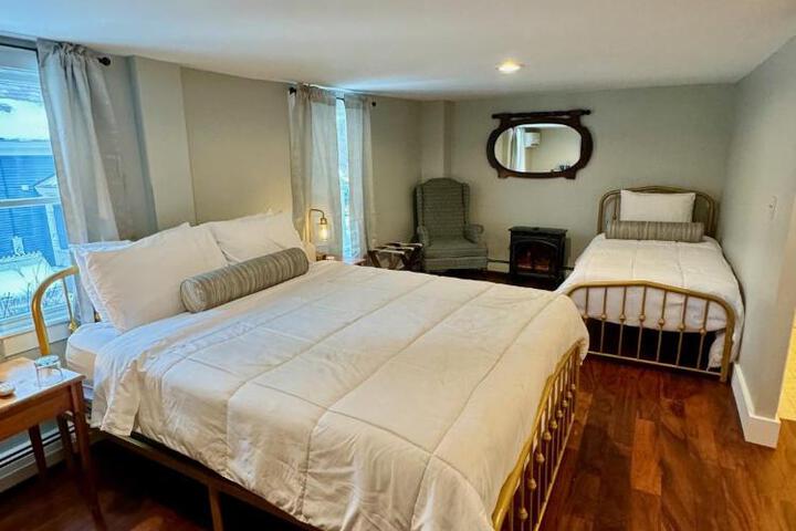 Chester Inn