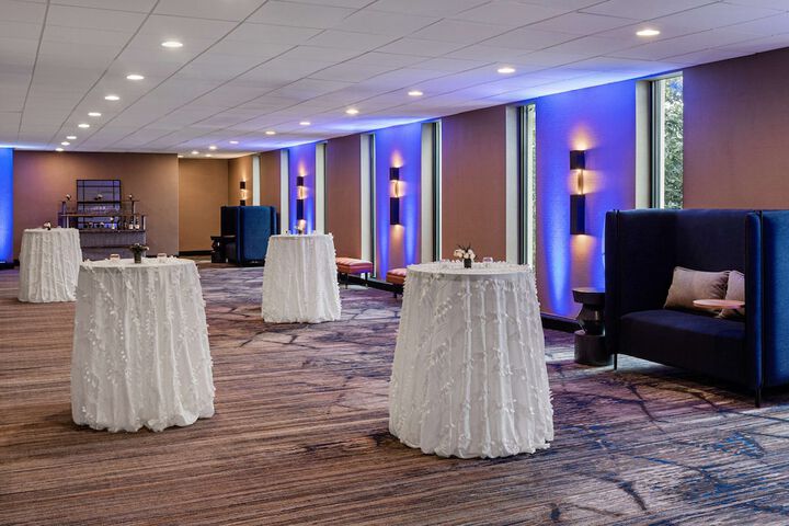 The Alloy King of Prussia - a DoubleTree by Hilton