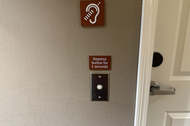 Room 20 of 31