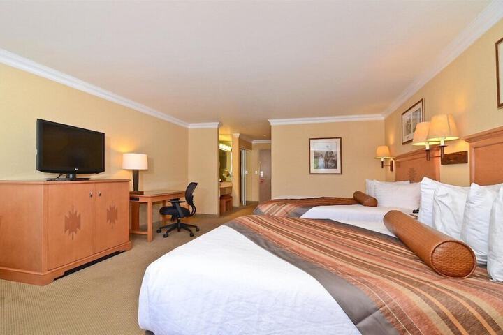 Room 47 of 149