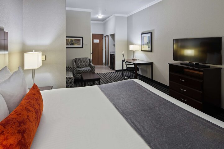 Room 19 of 26