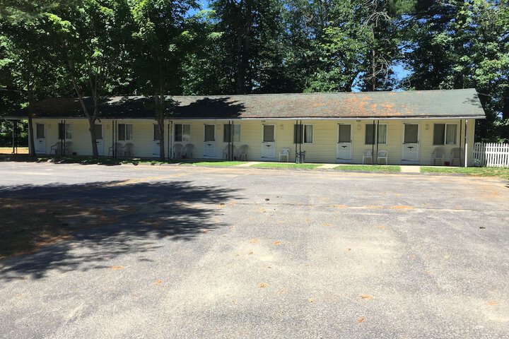 Property Grounds 24 of 24