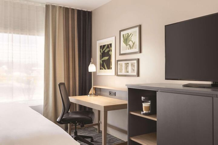 Room 21 of 29