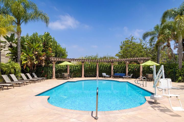 Pool 4 of 50