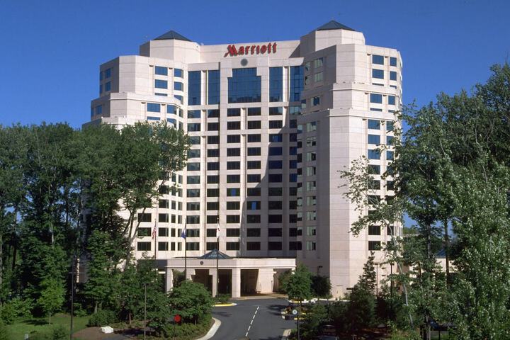 Hotel 2 of 86