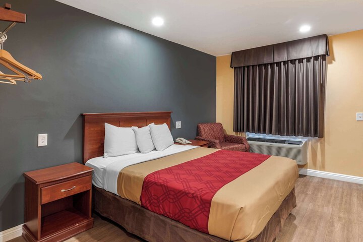 Rodeway Inn Carson - Los Angeles South