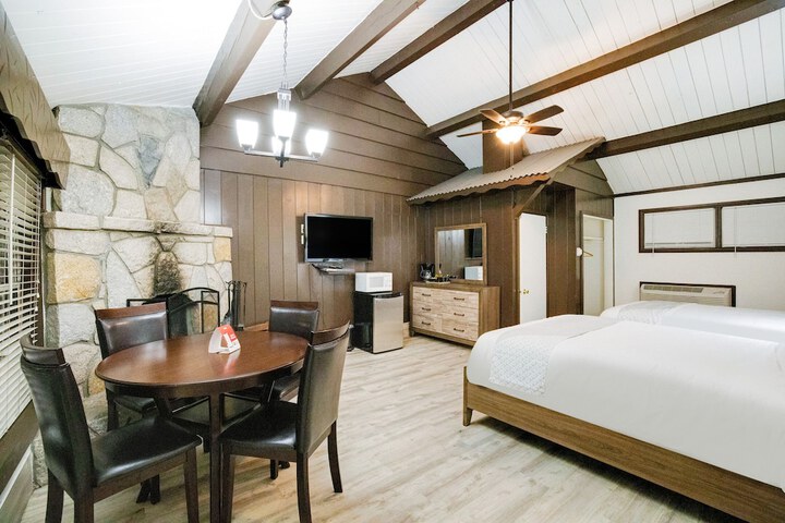 Arrowhead Tree Top Lodge