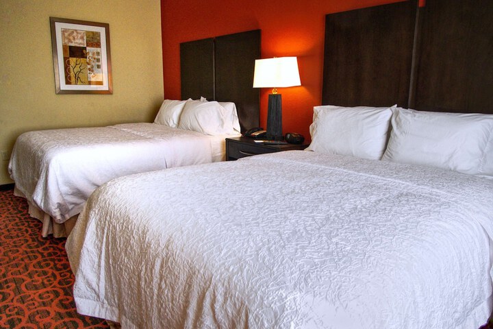 Room 18 of 32