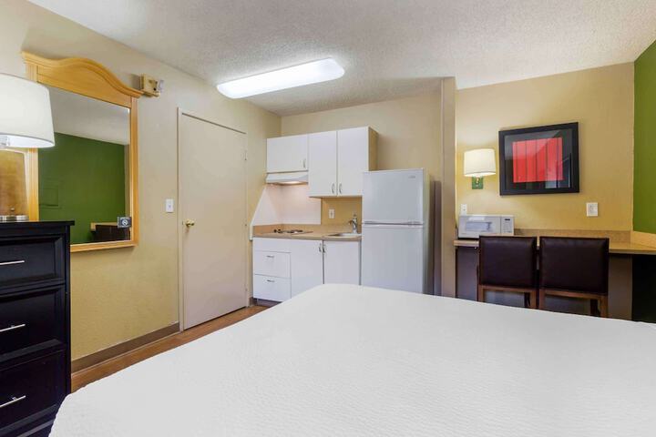 Room 21 of 29