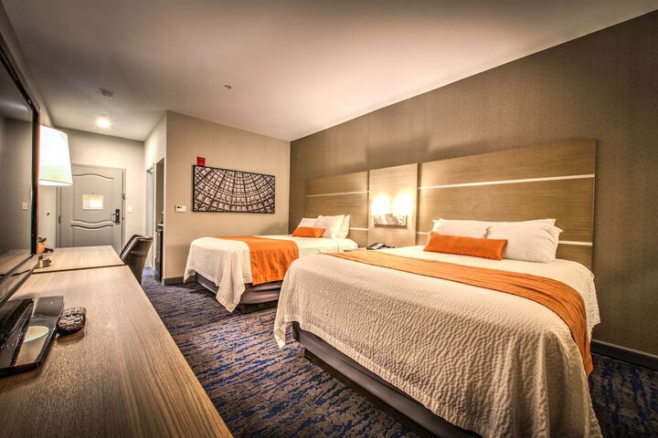 Best Western Plus Media Center Inn & Suites