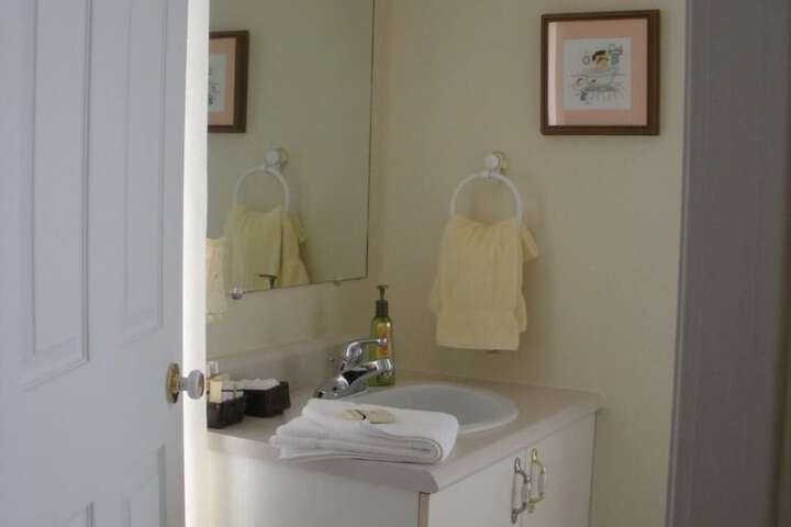 Room 16 of 37