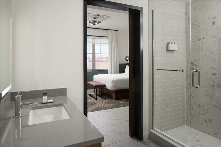 Hotel Forty Five Macon, a Tribute Portfolio Hotel
