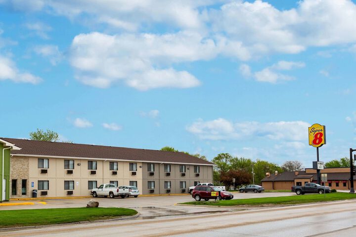 Hotel 4 of 17