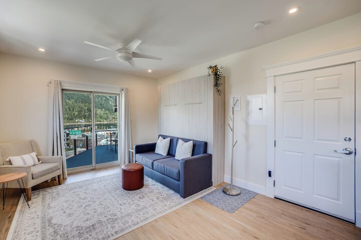Stirling All Suites Hotel