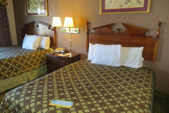 Room 14 of 46