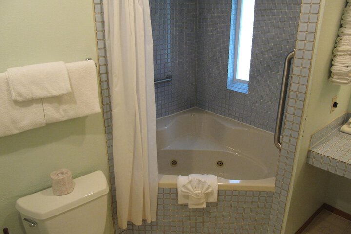 Room 84 of 154