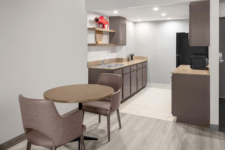 DoubleTree by Hilton Springdale