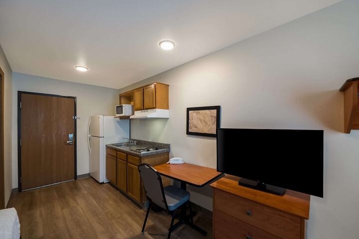Room 36 of 59