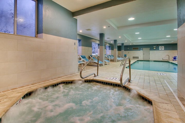 Pool 18 of 109