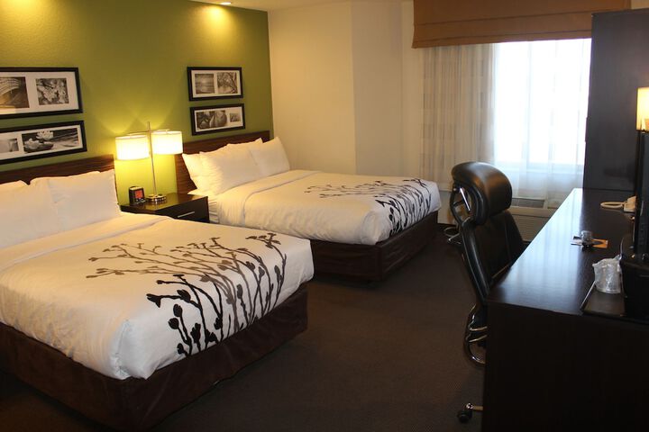Room 27 of 55