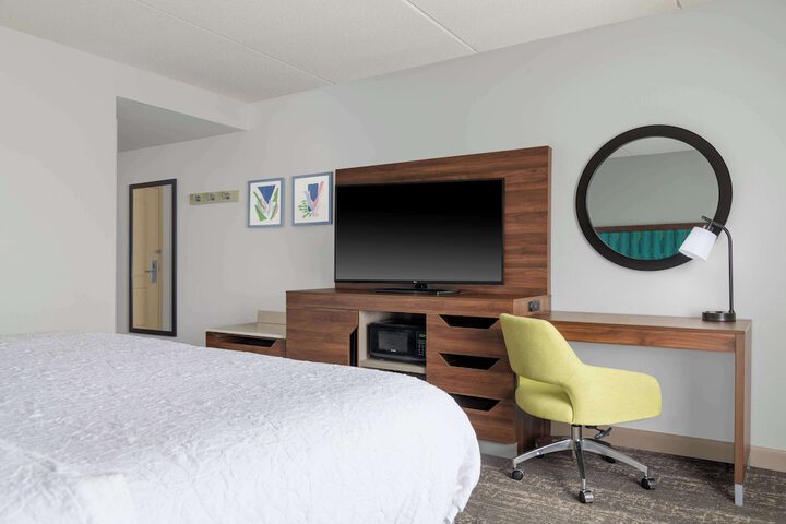 Hampton Inn & Suites Brookings