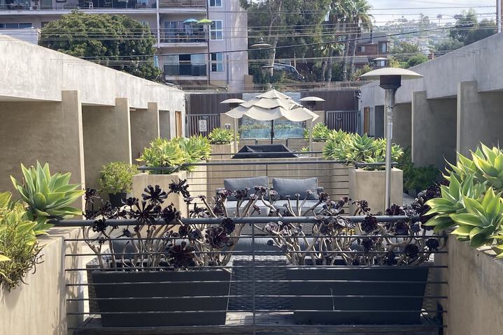 14 West Hotel