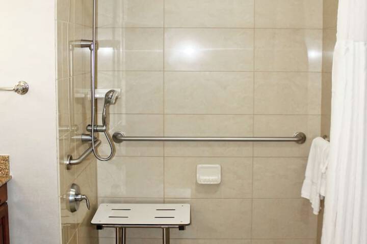 Homewood Suites by Hilton Bentonville-Rogers