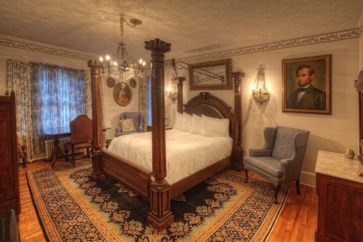 Room 14 of 27