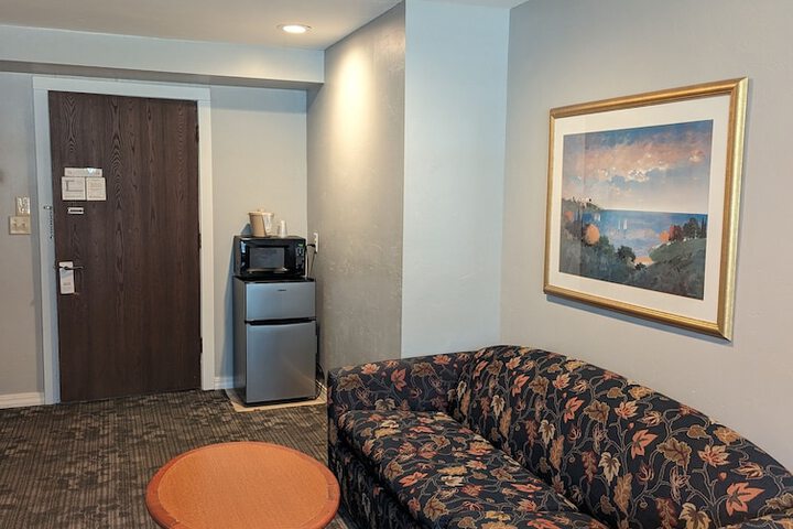 Beach Harbor Resort