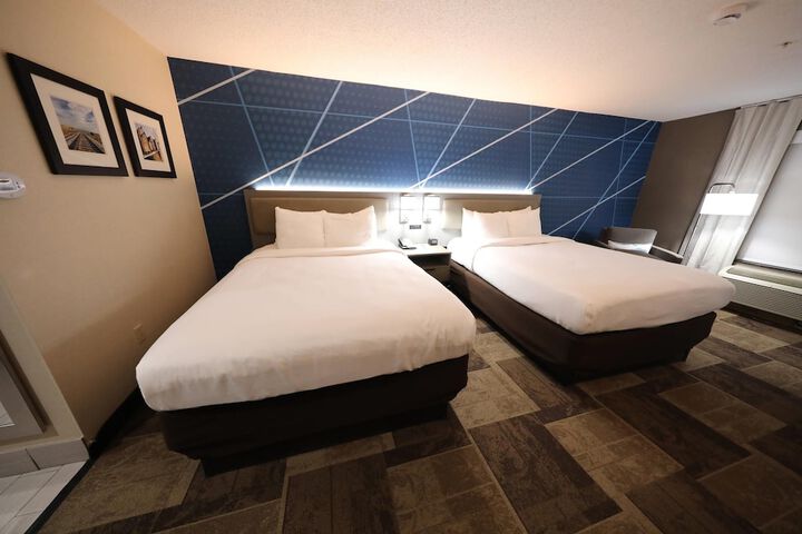 Comfort Inn & Suites Hutchinson