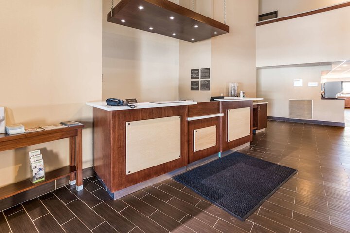 Comfort Inn Waukesha - Milwaukee West