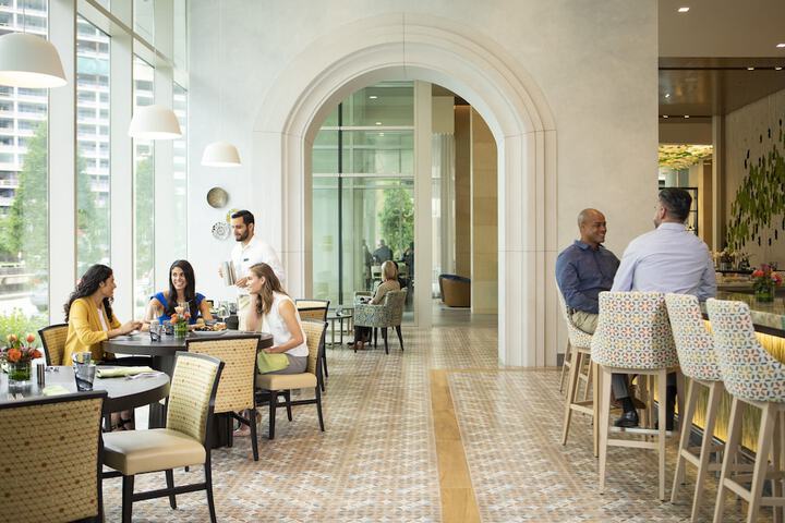 Dining 60 of 74