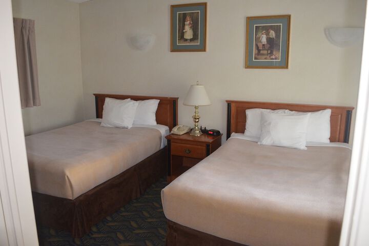 Room 29 of 53