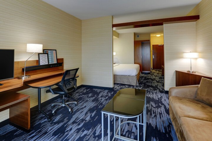 Fairfield Inn & Suites Hutchinson