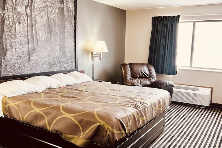 Room 43 of 58