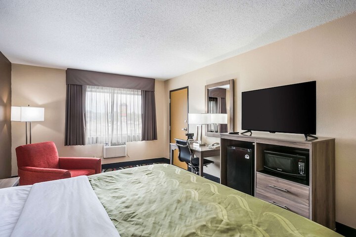 Room 29 of 45