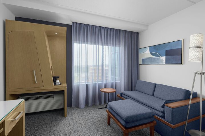 Room 15 of 47