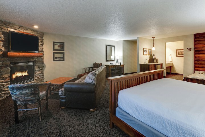 Stoney Creek Hotel St. Joseph