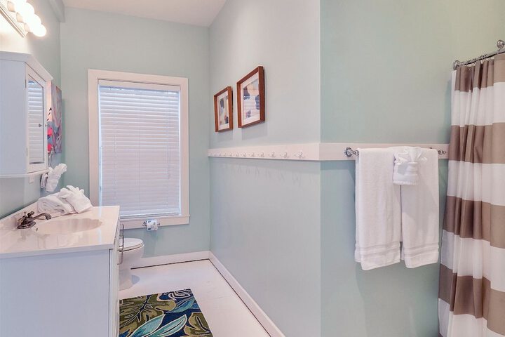 The Palm and Shell Captiva Island Private Luxury Home With Pool hot tub and Beach Access