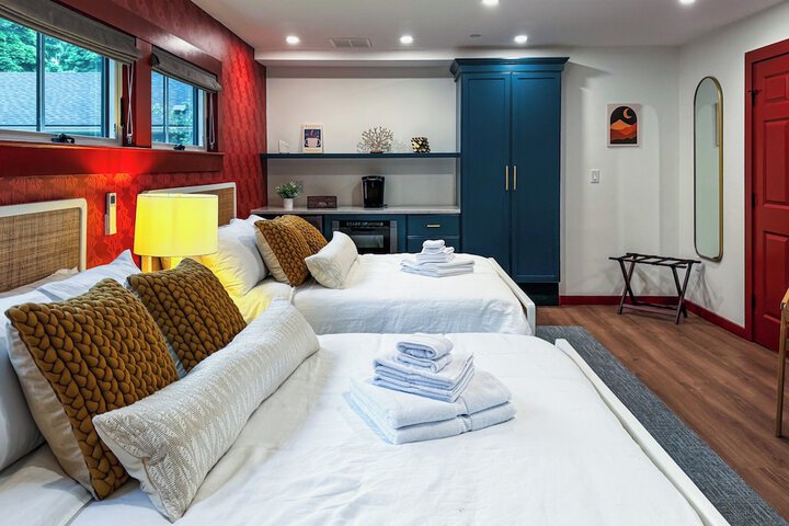 The Rockport House