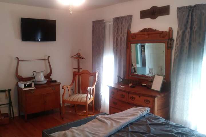 Room 21 of 29