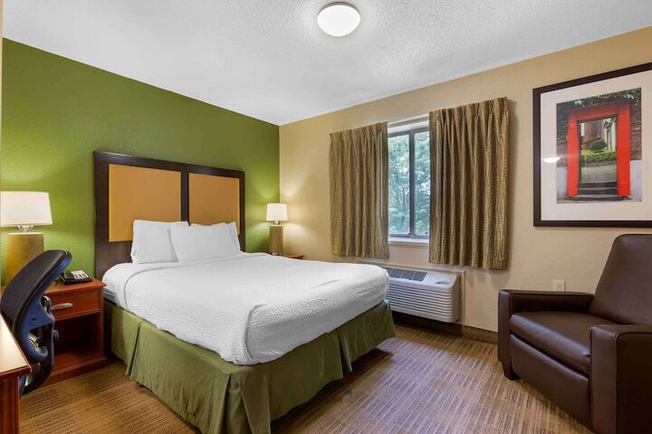 Extended Stay America Suites Toledo Maumee