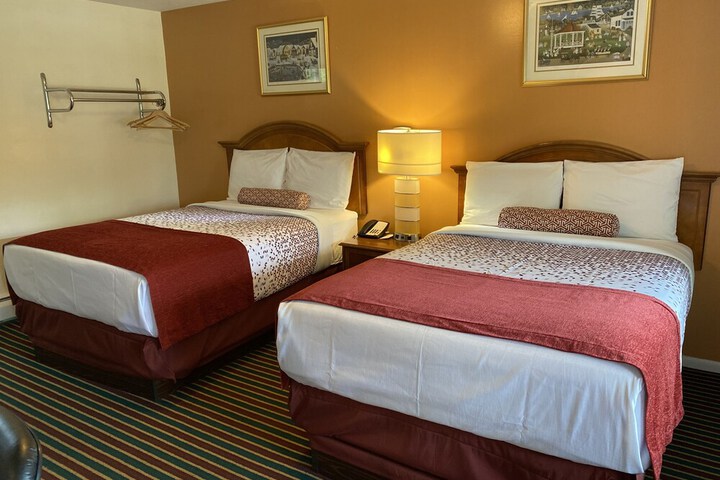 Room 47 of 85